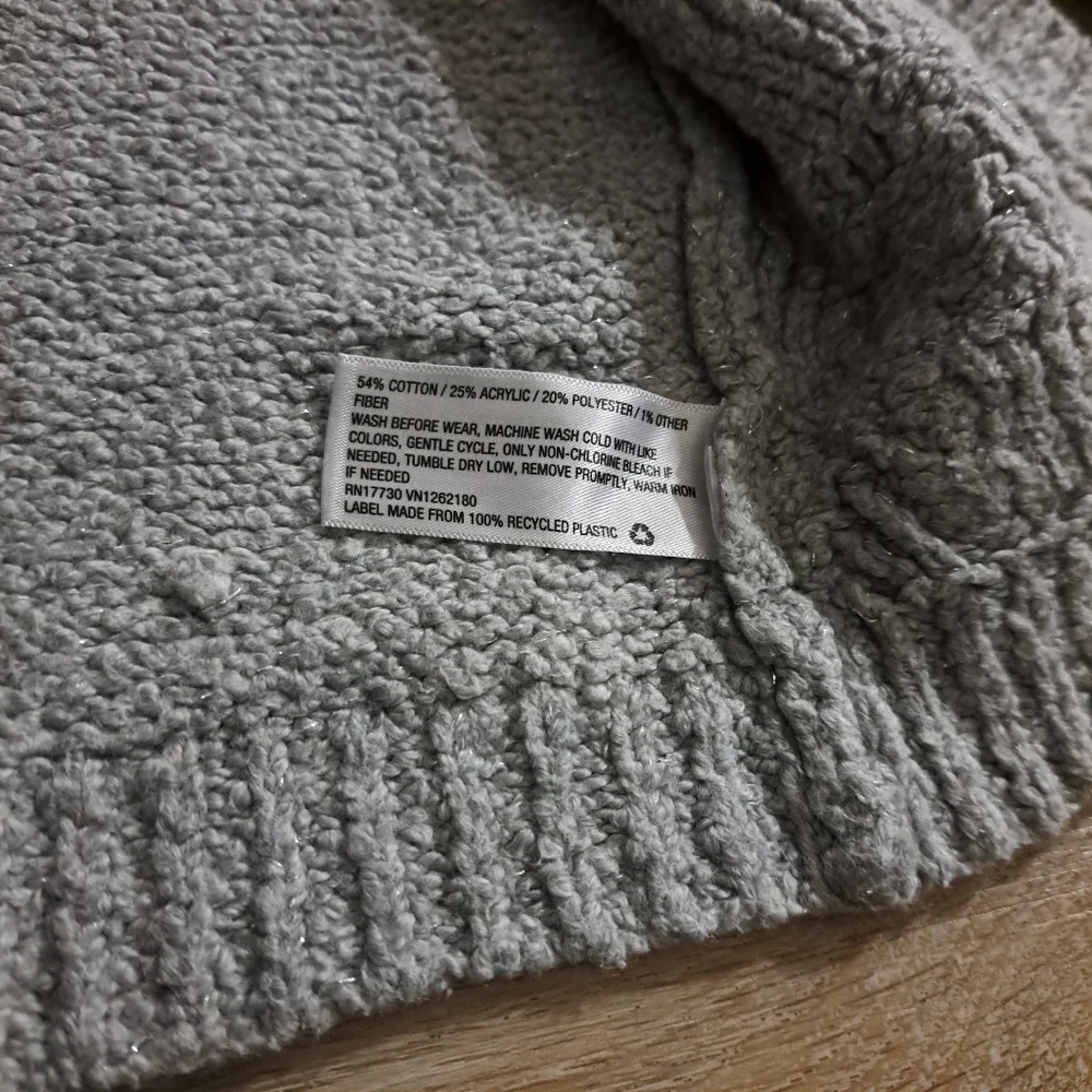 Cat & Jack Cozy Gray Cable Knit Cardigan Sweater Toddler's Size 2T